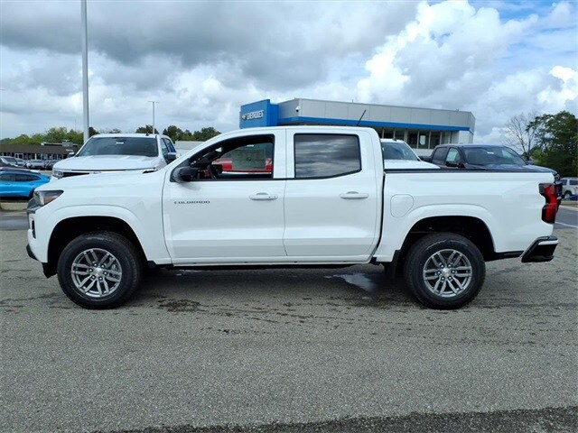 2026 Chevrolet Colorado LT photo 3
