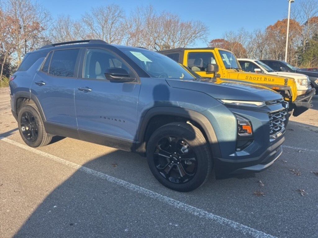 Used 2025 Chevrolet Equinox LT SUV