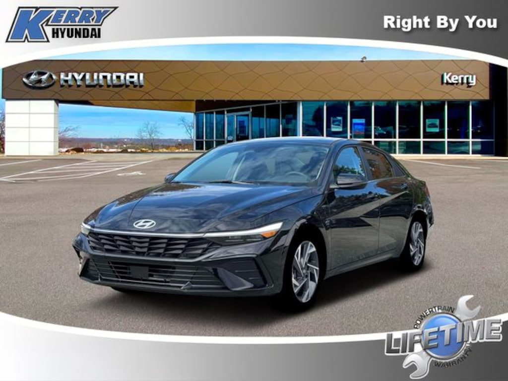 New 2026 Hyundai Elantra Limited Sedan