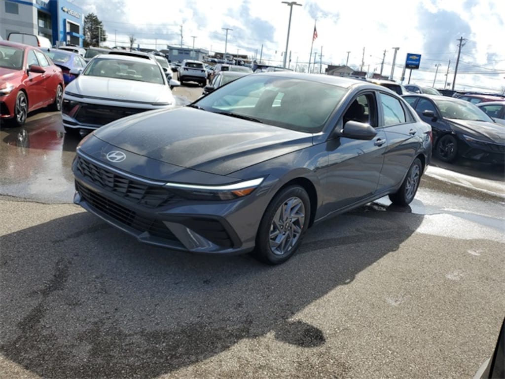 New 2026 Hyundai Elantra Hybrid Blue Sedan
