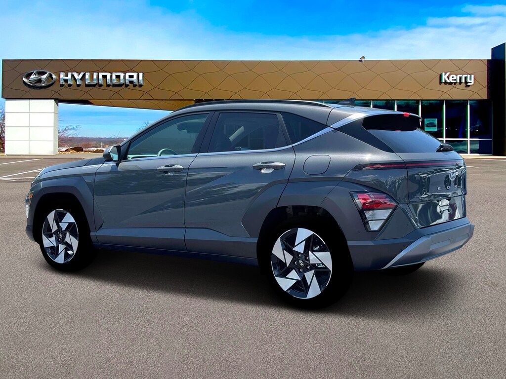 New 2026 Hyundai Kona Limited FWD SUV