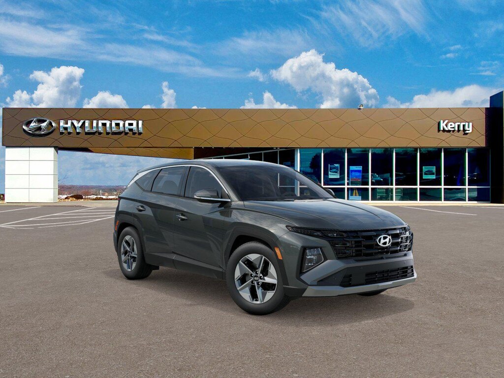 New 2026 Hyundai Tucson Hybrid SEL SUV