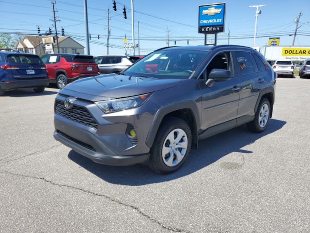 Used 2019 Toyota RAV4 LE SUV