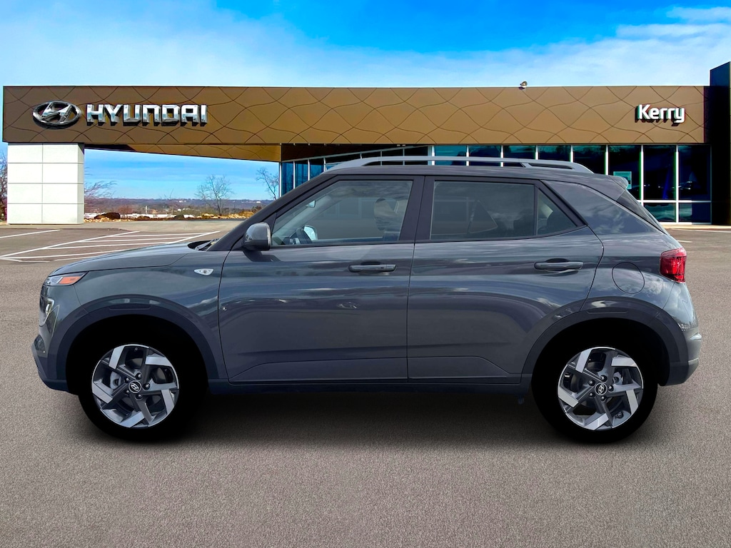New 2026 Hyundai Venue SEL SUV