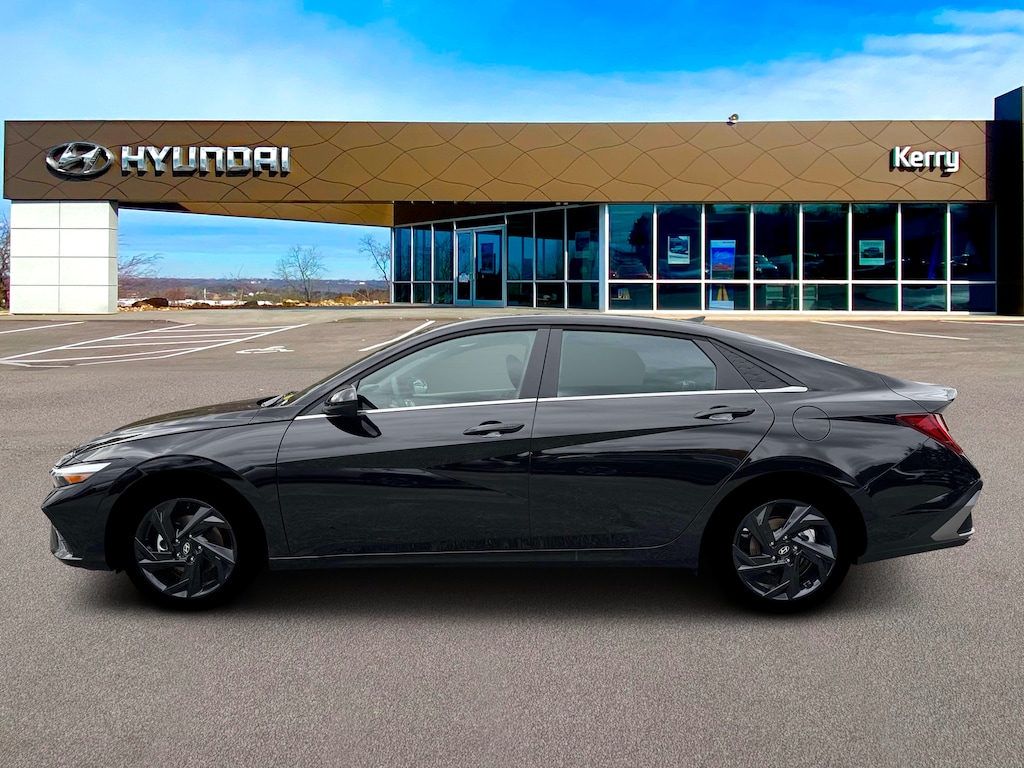 New 2026 Hyundai Elantra SEL Sport Premium Sedan