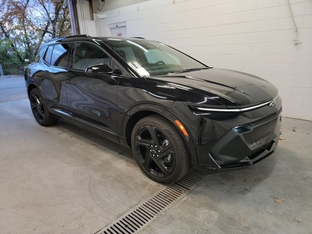 Used 2024 Chevrolet Equinox EV RS SUV