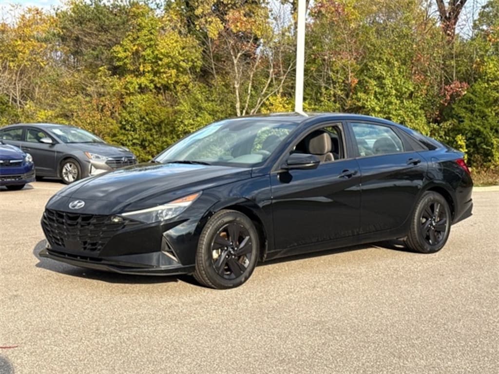 Used 2021 Hyundai Elantra SEL Sedan