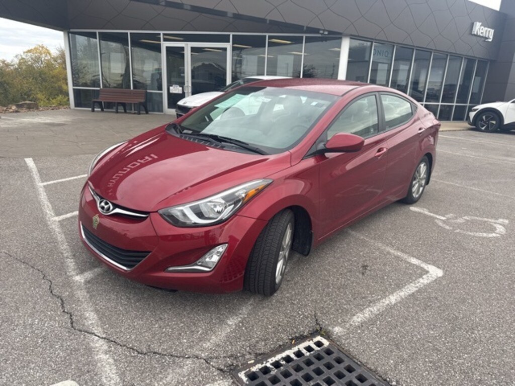 Used 2016 Hyundai Elantra SE Sedan