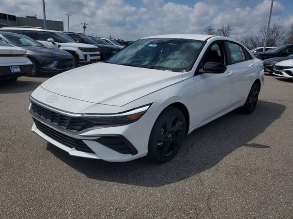 New 2026 Hyundai Elantra SEL Sport Sedan