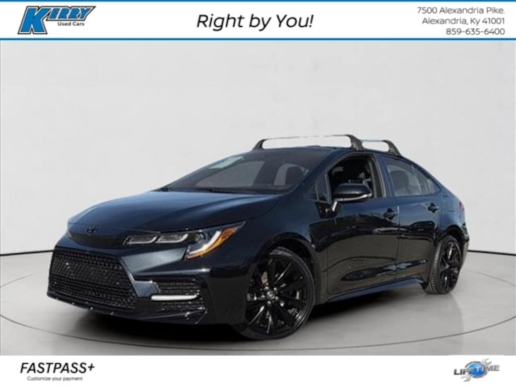 Used 2022 Toyota Corolla SE Nightshade Sedan