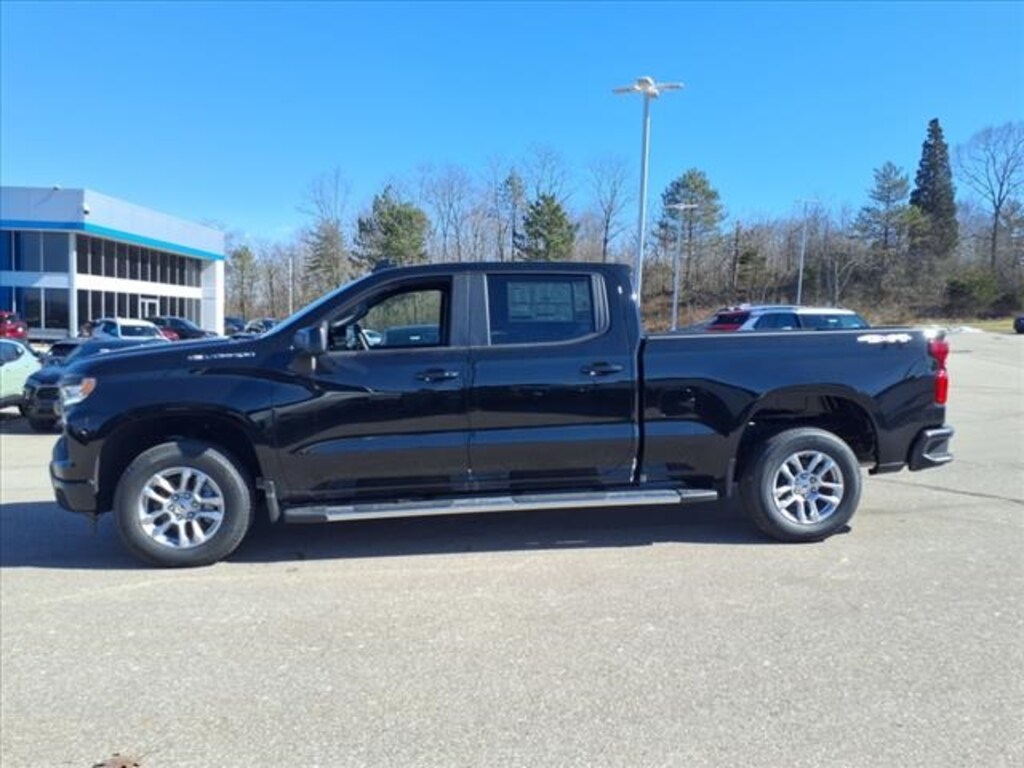 New 2025 Chevrolet Silverado 1500 4WD Crew Cab Short Bed RST Truck