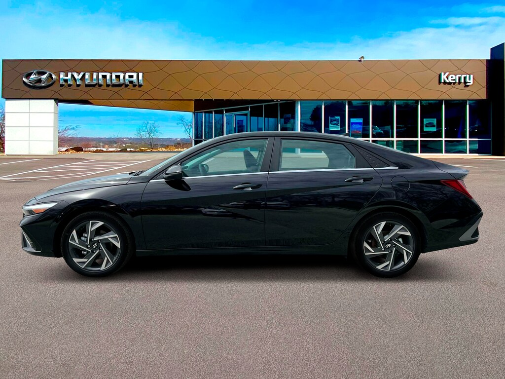 New 2025 Hyundai Elantra Hybrid Limited Sedan