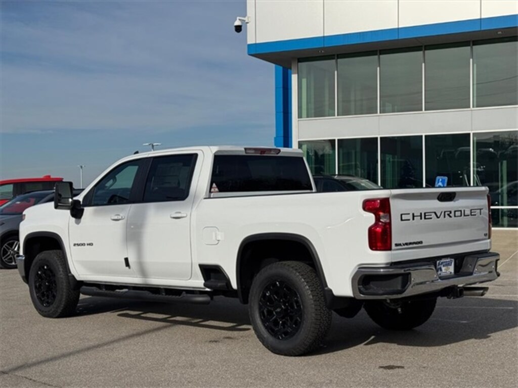 New 2026 Chevrolet Silverado 2500HD Crew Cab, Standard Bed, LT, 4WD Truck
