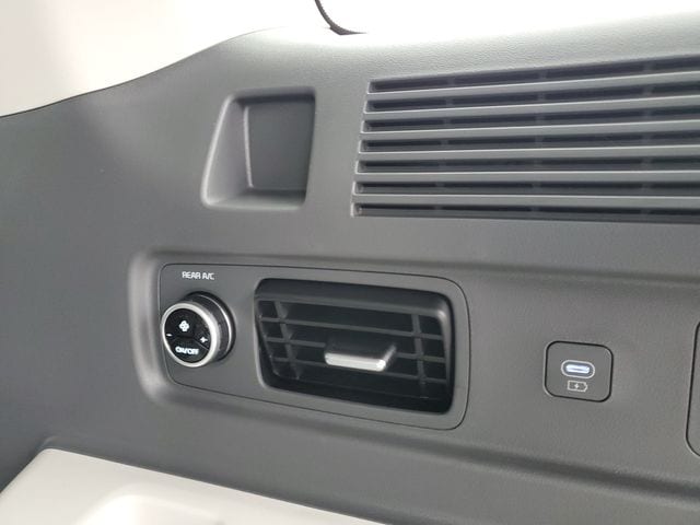 2026 Hyundai Santa Fe SEL - Photo 9