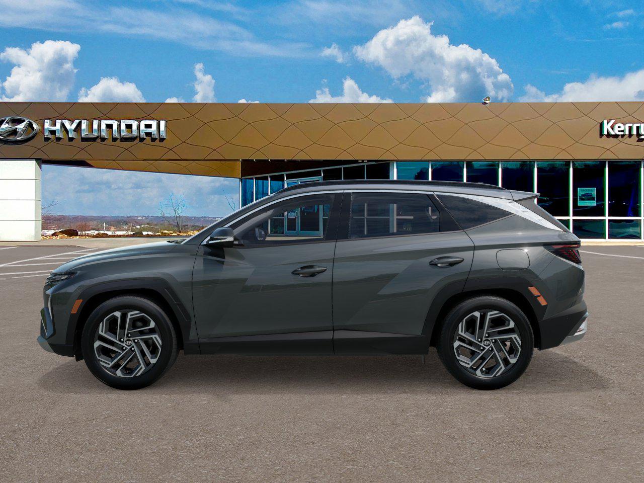 2026 Hyundai Tucson Hybrid Limited photo 2