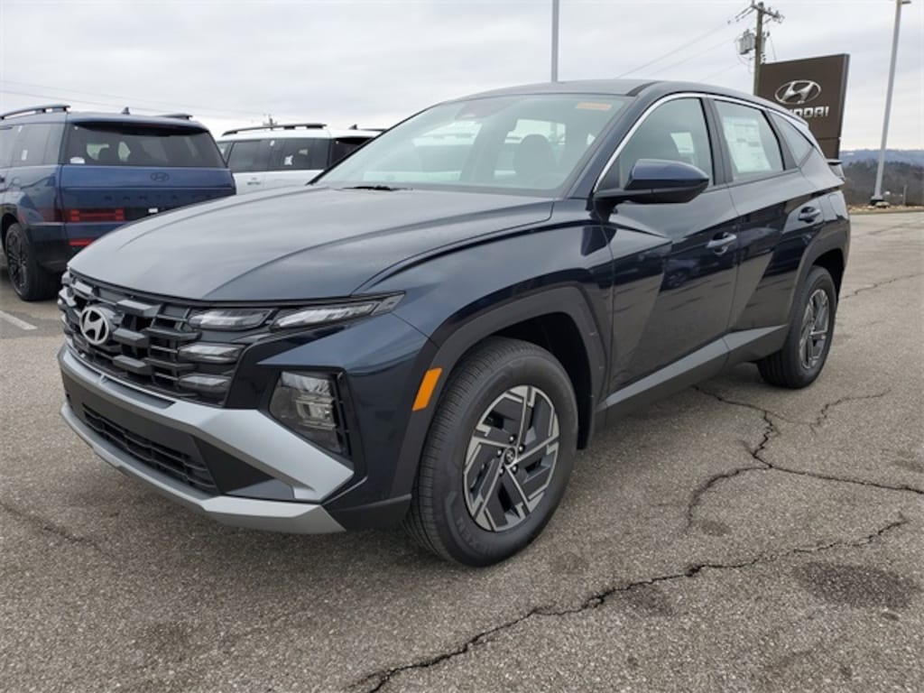 New 2026 Hyundai Tucson Hybrid Blue SUV
