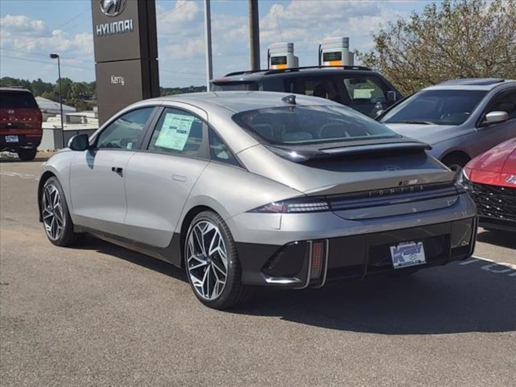 New 2024 Hyundai IONIQ 6 SEL Sedan