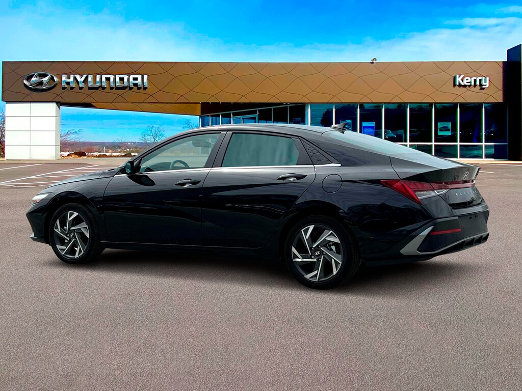 New 2025 Hyundai Elantra Hybrid Limited Sedan