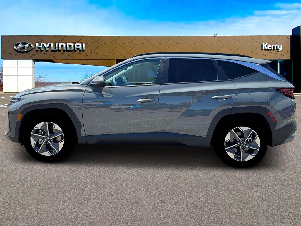 New 2026 Hyundai Tucson SEL FWD SUV