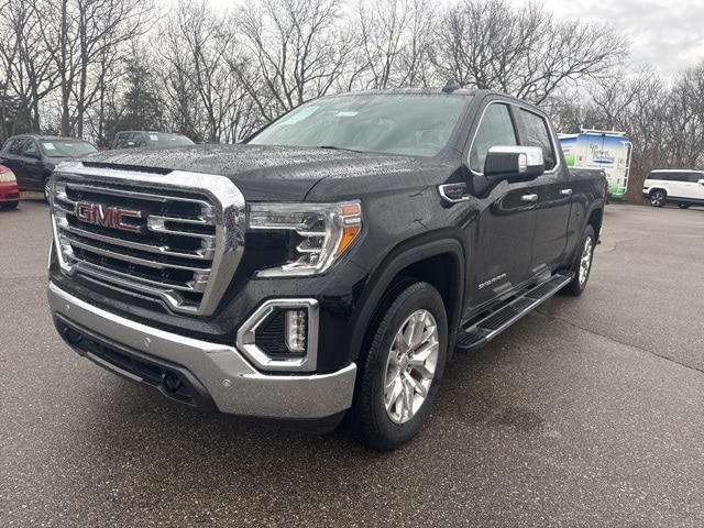 2020 GMC Sierra SLT's photo