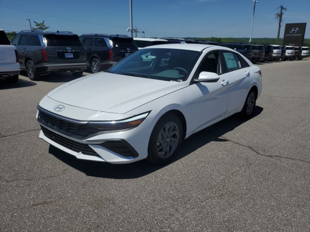 New 2026 Hyundai Elantra Hybrid Blue Sedan