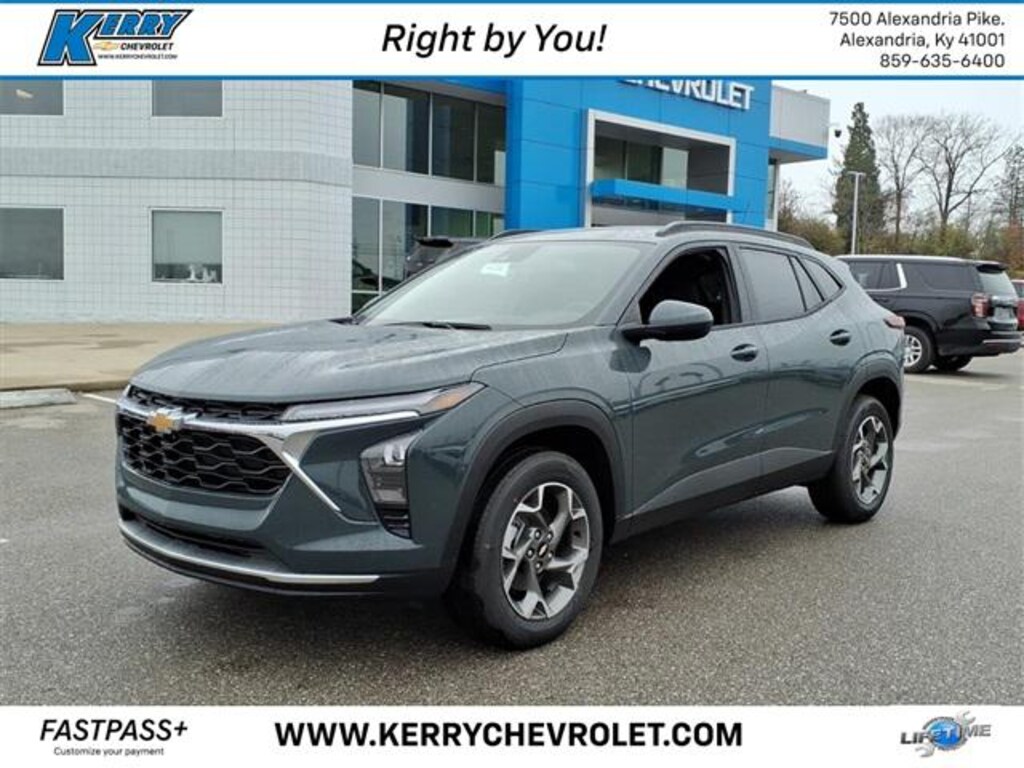 New 2026 Chevrolet Trax FWD LT SUV