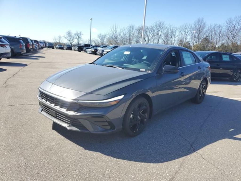 New 2026 Hyundai Elantra SEL Sport Premium Sedan