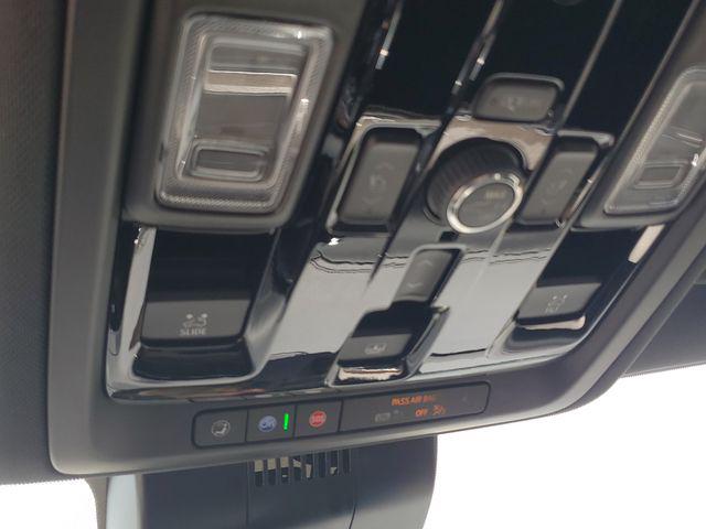 2026 Chevrolet Tahoe High Country - Photo 31
