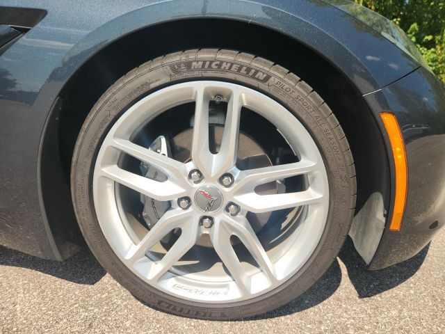 2019 Chevrolet Corvette 1LT - Photo 17