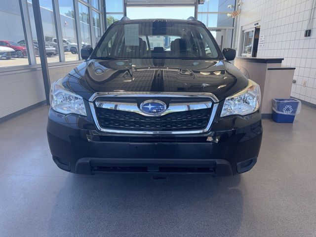 2016 Subaru Forester i - Photo 9