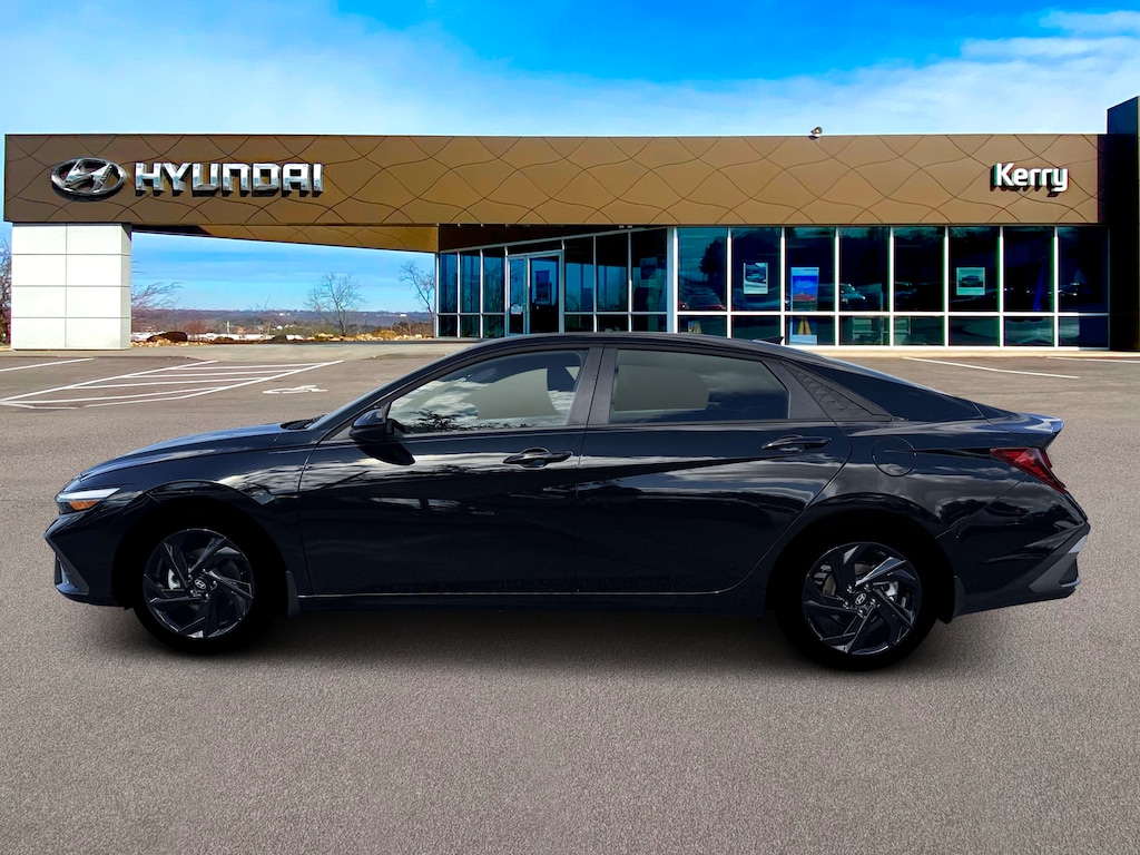 New 2026 Hyundai Elantra SEL Sport Sedan