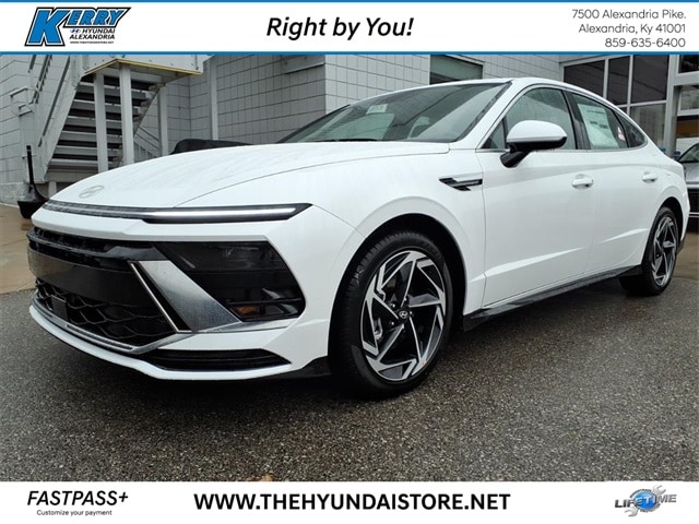 2026 Hyundai Sonata SEL's photo