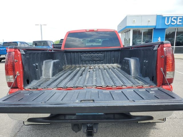 2003 GMC Sierra 3500 SLE - Photo 9