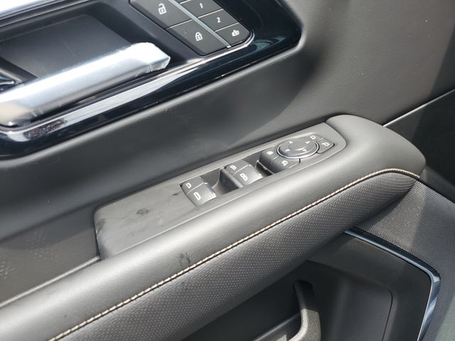 2026 Chevrolet Tahoe Premier - Photo 21