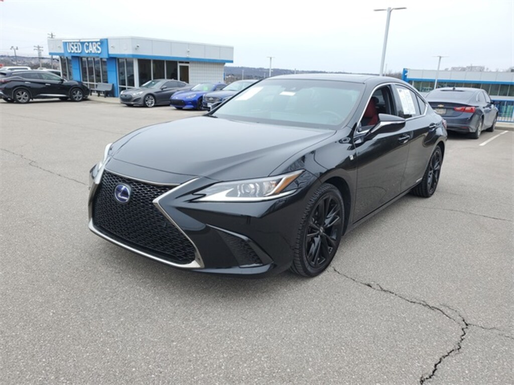 Used 2022 Lexus ES 300H F Sport Sedan