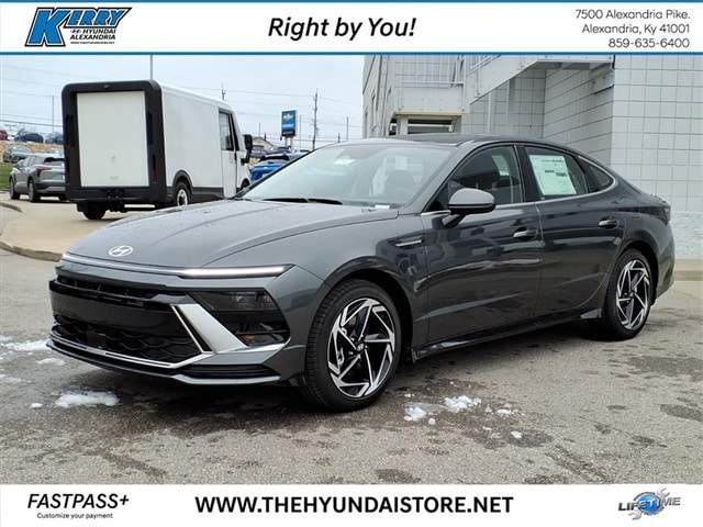 2026 Hyundai Sonata SEL's photo