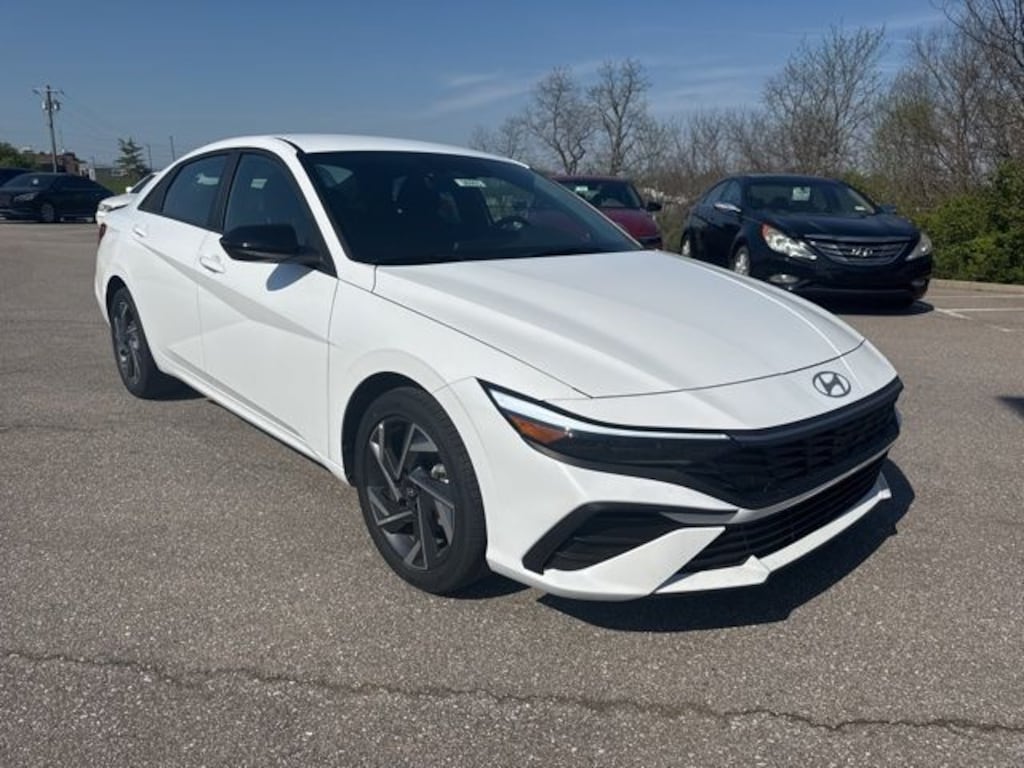 Used 2025 Hyundai Elantra Hybrid SEL Sport Sedan