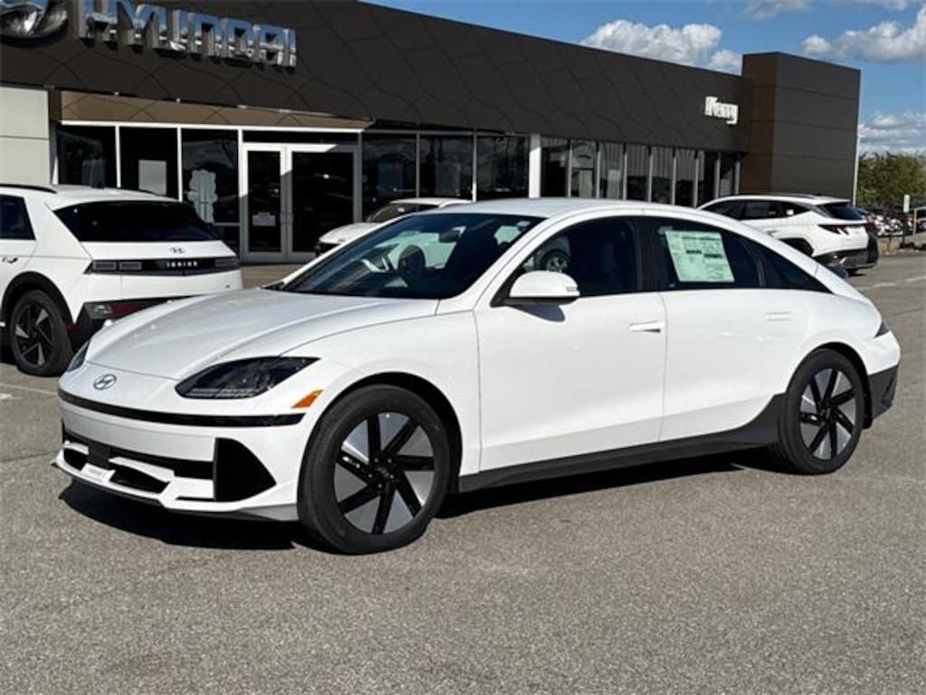 New 2025 Hyundai IONIQ 6 SE Sedan