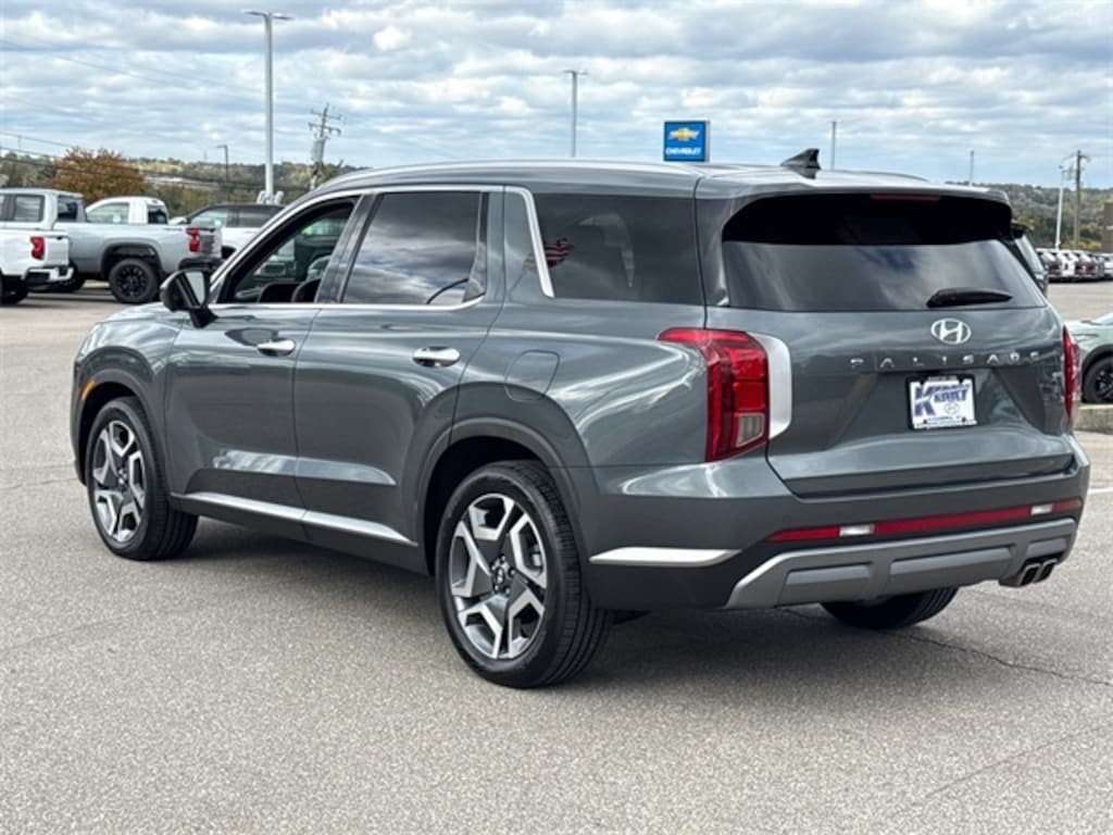 New 2025 Hyundai Palisade SEL Premium AWD SUV