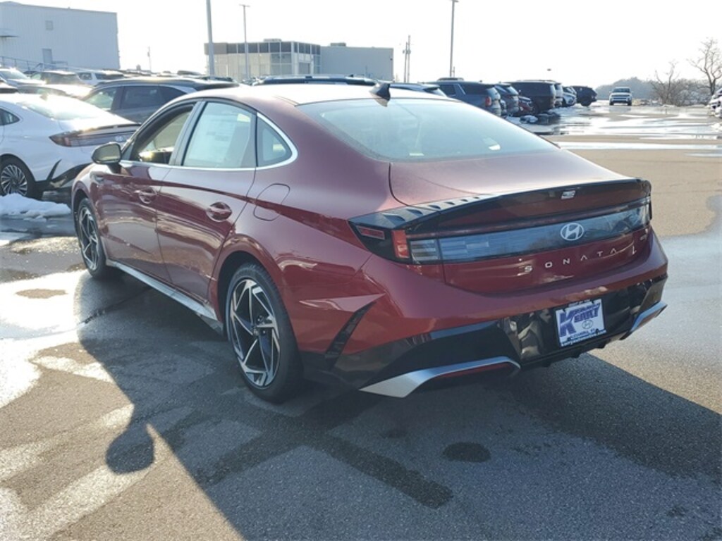 New 2026 Hyundai Sonata SEL Sport Sedan
