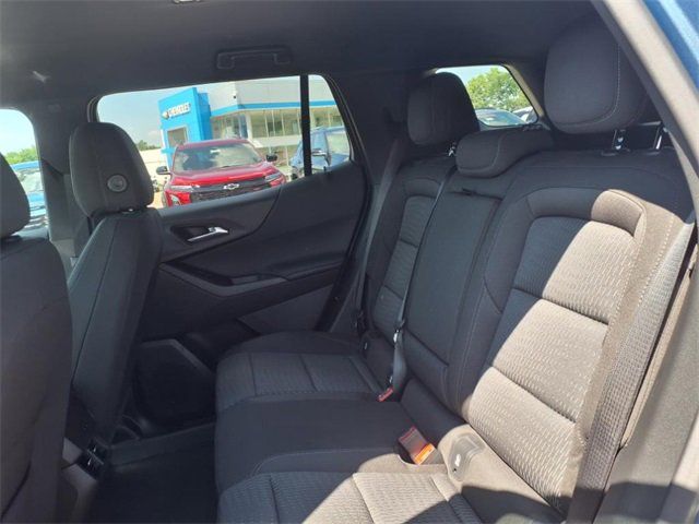 2026 Chevrolet Equinox LT - Photo 8