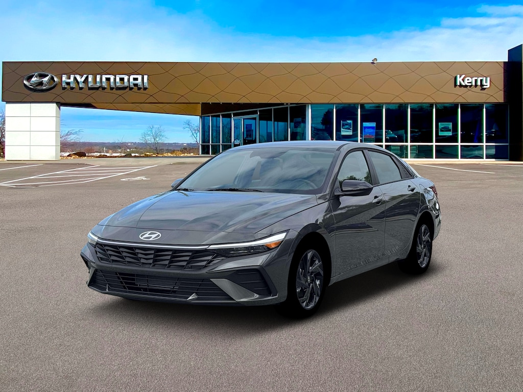 New 2026 Hyundai Elantra SEL Sport Sedan