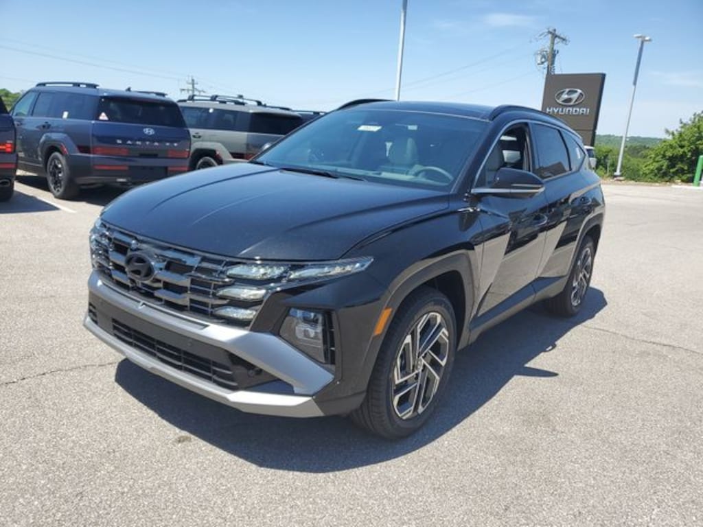 New 2026 Hyundai Tucson Limited AWD SUV
