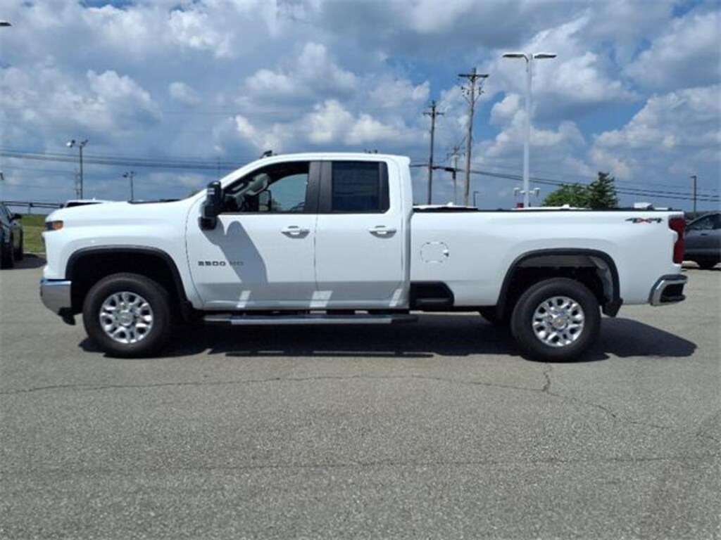 New 2025 Chevrolet Silverado 3500HD 4WD Double Cab Long Bed LT Truck