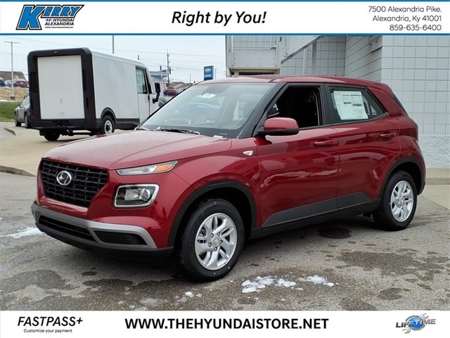 2026 Hyundai Venue SE's photo