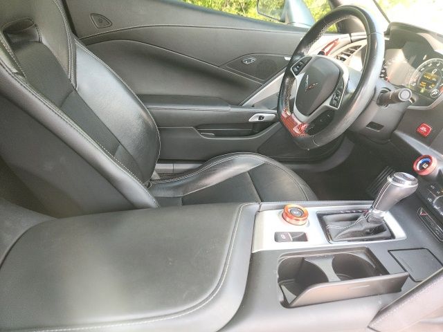 2019 Chevrolet Corvette 1LT - Photo 9