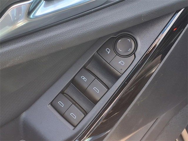 2026 Chevrolet Equinox LT - Photo 11