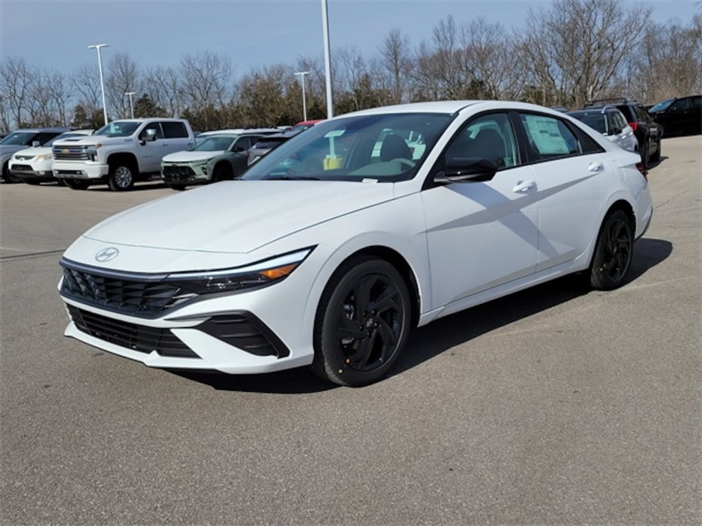 New 2026 Hyundai Elantra SEL Sport Sedan