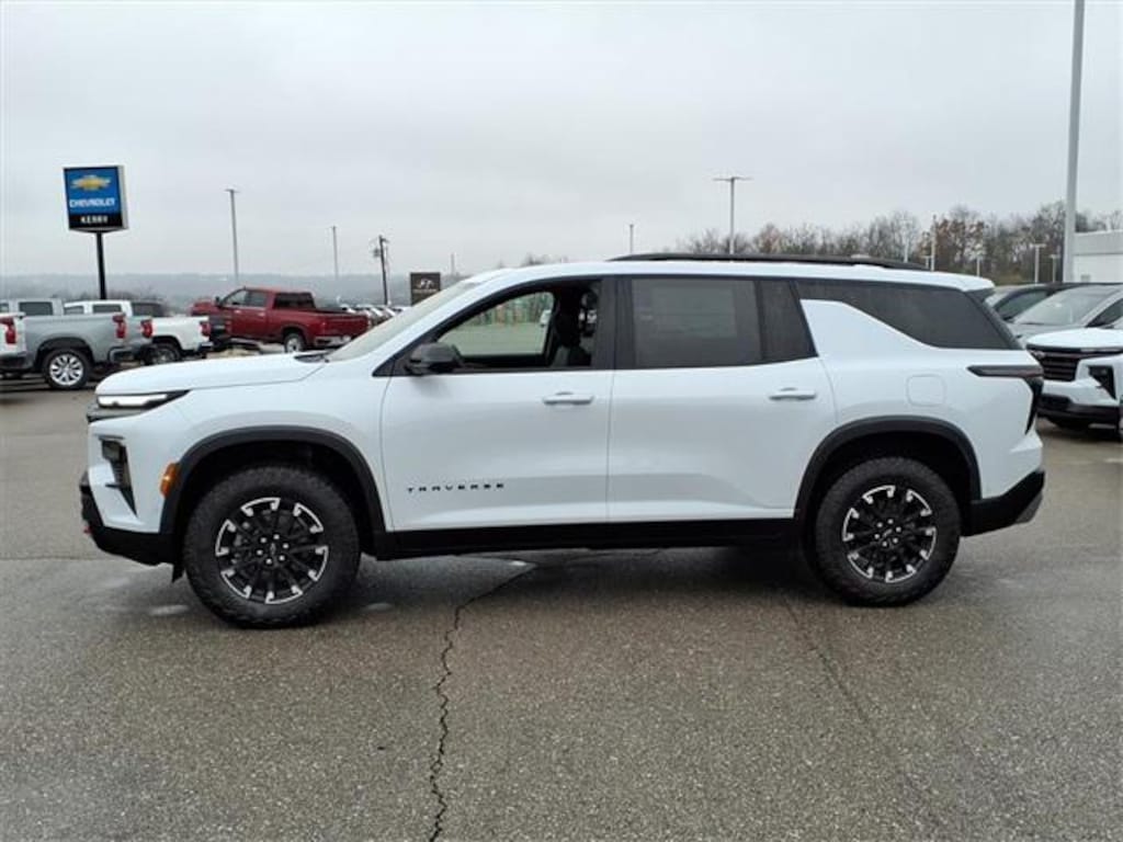 New 2026 Chevrolet Traverse AWD Z71 SUV