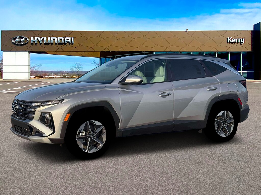 New 2026 Hyundai Tucson Hybrid SEL SUV